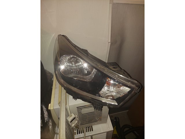 2021 Kia Rio Headlight assembly 