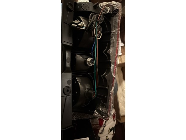 2014 Chevy Tahoe Tail Light (Compatible with 2007-2014)