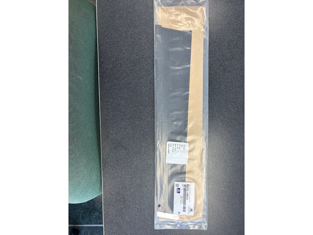 2016 Hyundai Accent Front Door