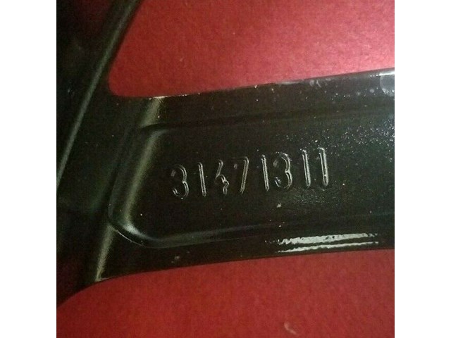 Volvo S60 V60 2019 18