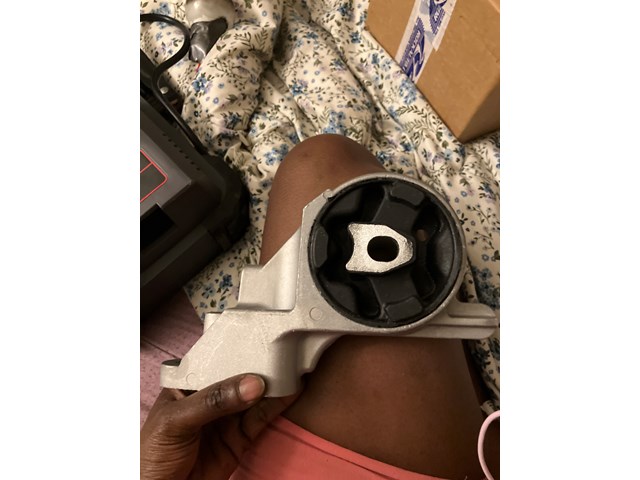 2004 Chevy Malibu Engine Mount