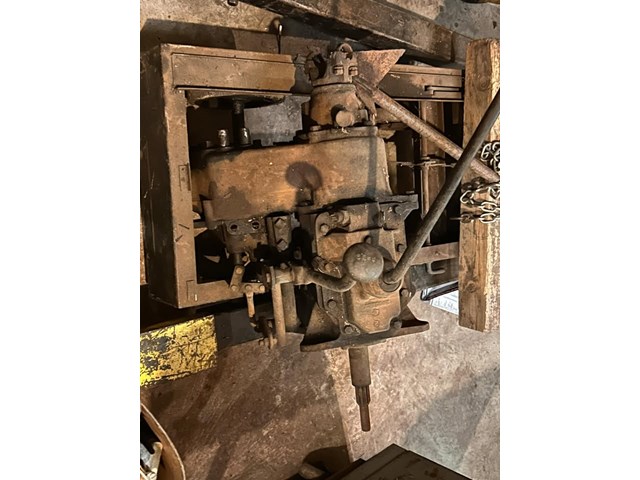 Dana Spicer Model 20 Transfer Case (LOCAL PICKUP ONLY) 