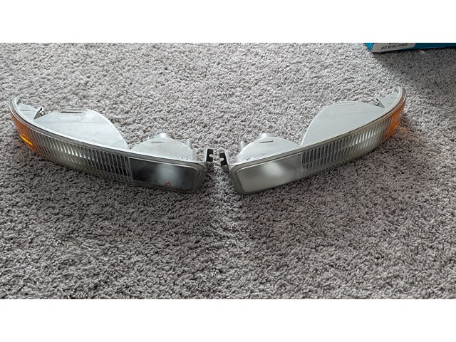 2005 GMC Sierra 1500 Turn Signal Light Assembly