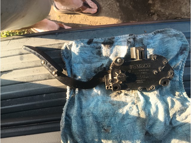 2010 Mercury Mountaineer Accelerator Components