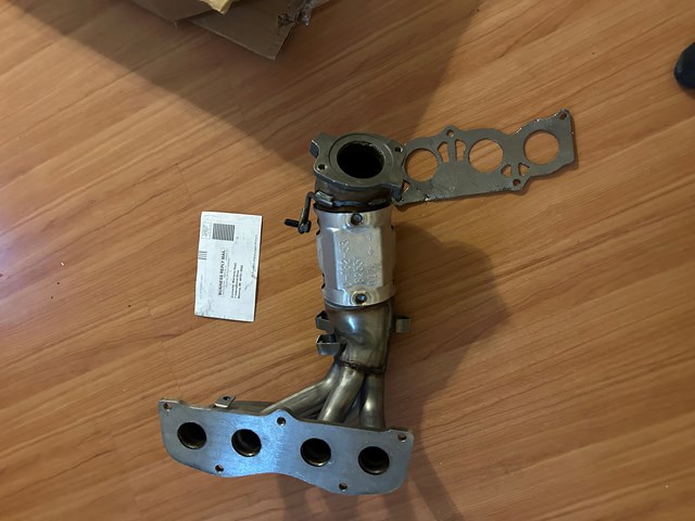 Walker CalCat CARB 82551 Direct Fit Catalytic Converter with Integrated Exhaust 