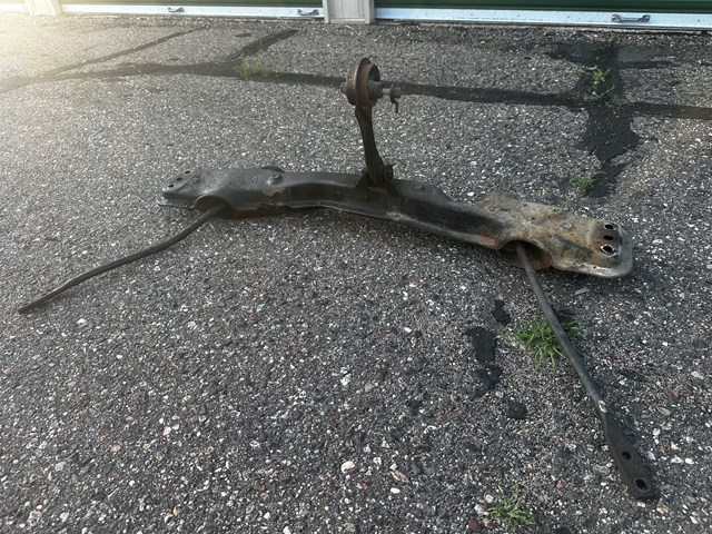 1993 Honda Accord Front lower crossmember / radius rod support bar Traction Bar 