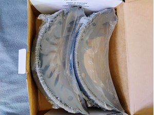 1999 Chevy Tahoe Brake Pads