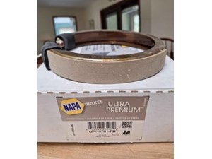 1999 Chevy Silverado 1500 Brake Shoe