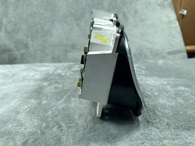 2000 - 2001 Ford Excursion Instrument Cluster Speedometer XC3F-10C956-AC OEM