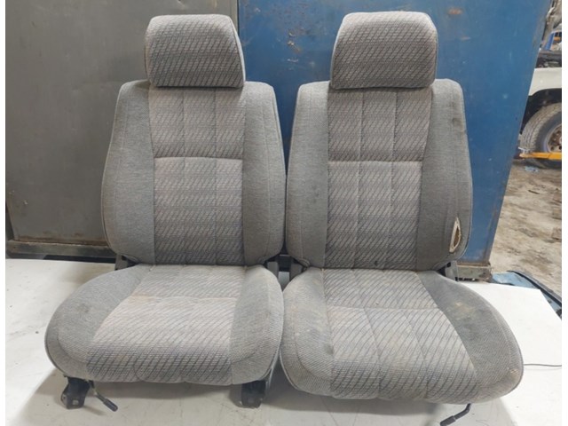 1996 Toyota 4Runner Front Seat