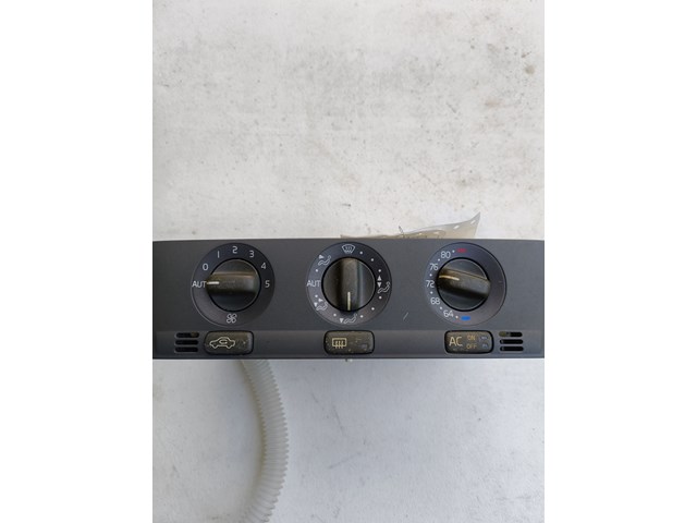 2000 Volvo S40 Heater/AC Components