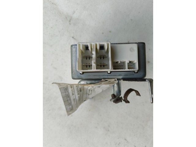 2004 Toyota Prius Electronic Components Misc