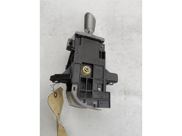 2006 Toyota Prius Shifter