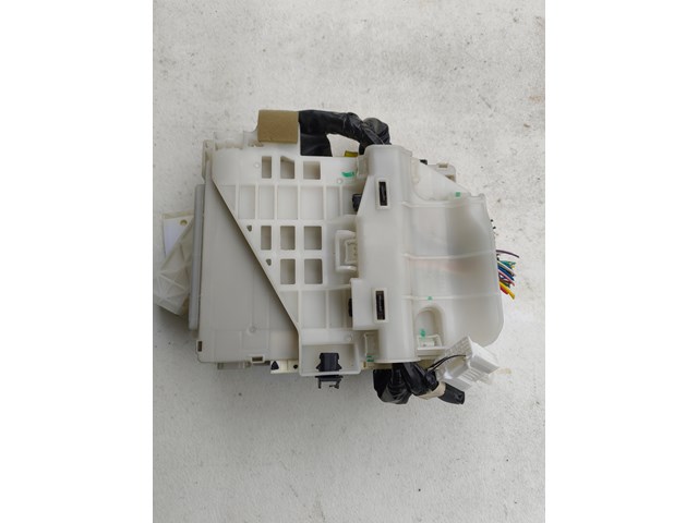 2010 Toyota Prius Fuse Box