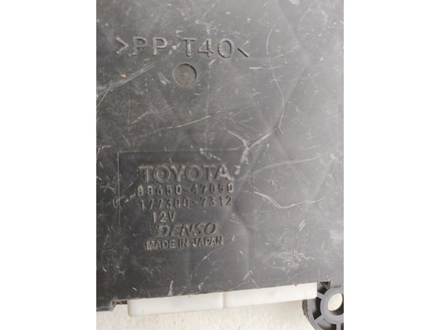 2004 Toyota Prius Electronic Components Misc