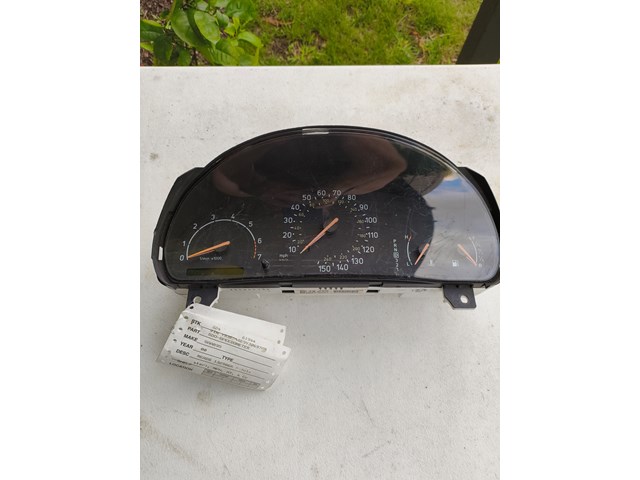 2000 Saab 9-5 Speedometer