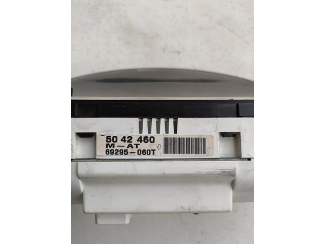 2000 Saab 9-5 Speedometer