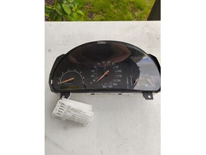 2000 Saab 9-5 Speedometer