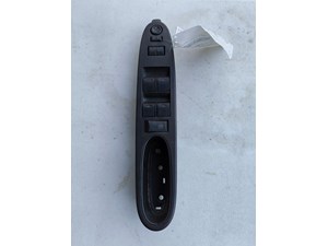 2007 Chevy Cobalt Door Switch