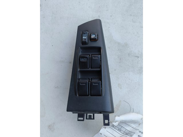 2008 Toyota Corolla Door Switch