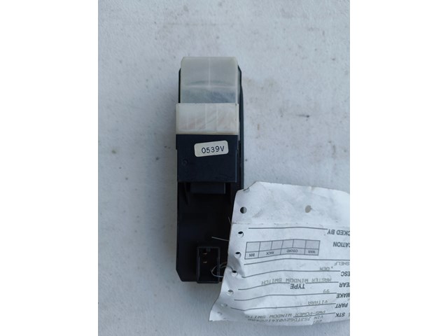 1999 Suzuki Vitara Door Switch