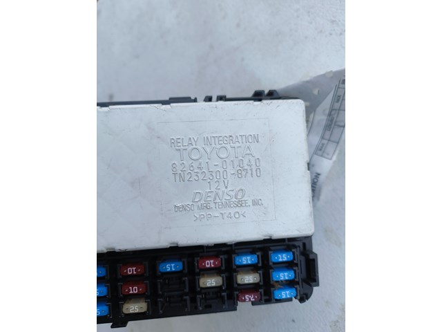 2004 Pontiac Vibe Fuse Box