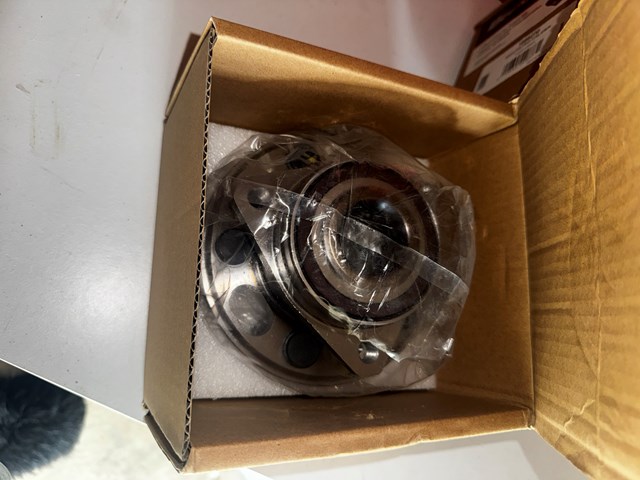 Precision Hub Assembly 513288 – New – 