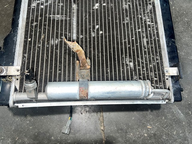 03-07 Infiniti G35 Coupe Auto Trans Radiator AC Condenser Cooling Fan Assembly