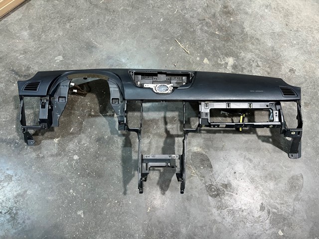 2003-2004 Infiniti G35 Coupe Dash Dashboard Assembly OEM (FREIGHT)