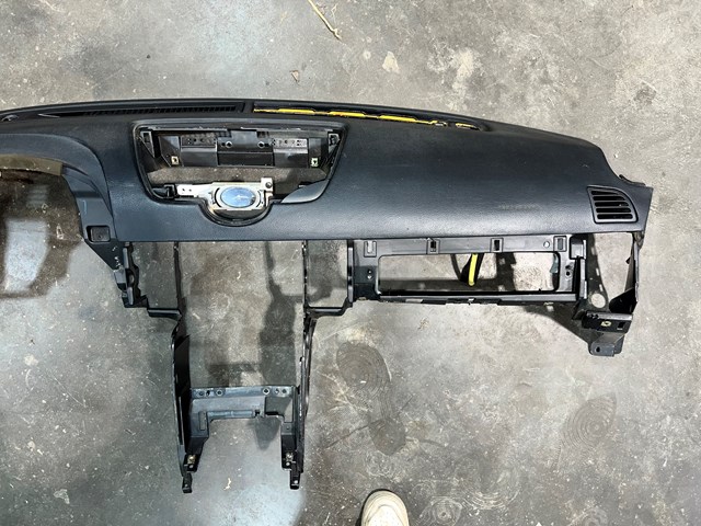 2003-2004 Infiniti G35 Coupe Dash Dashboard Assembly OEM (FREIGHT)