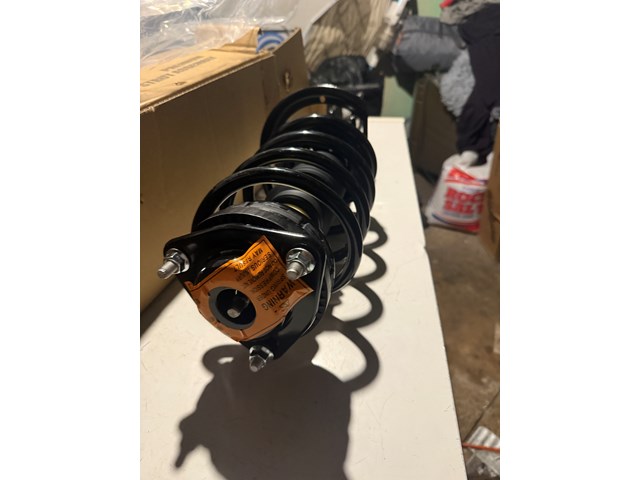 2014 Dodge Avenger Strut Assembly 