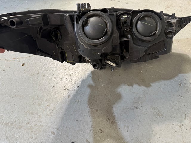2017-2020 Ford Fusion Headlight (Driver side)