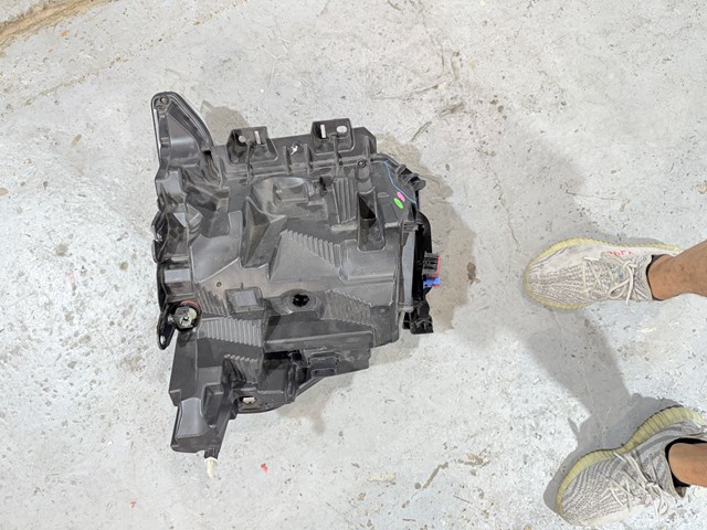 2021 Ford F150 Headlight (Driver Side)