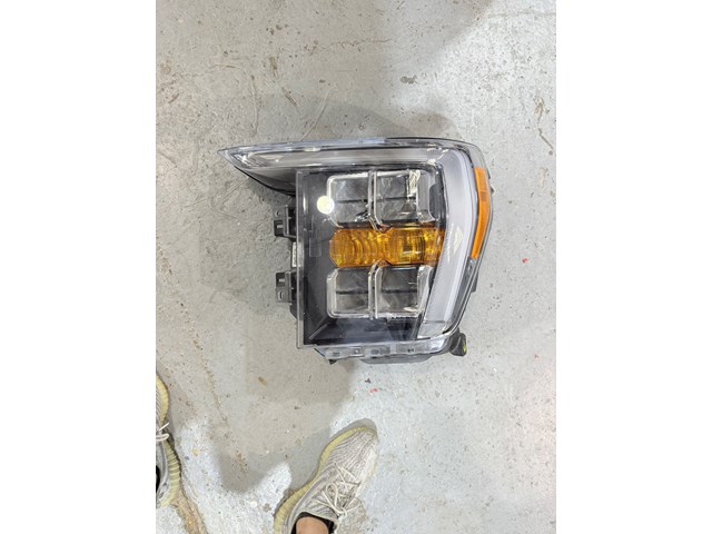 2021 Ford F150 Headlight (Driver Side)