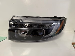 2021 Honda Ridgeline Headlight (driver)