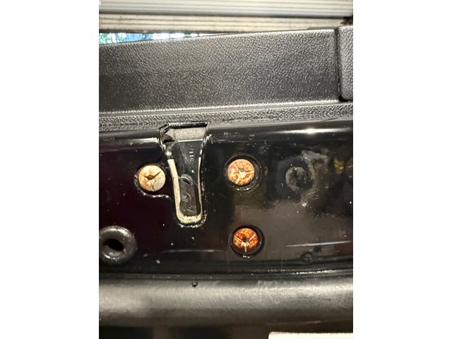 2015-23 Dodge Challenger left drivers door complete with handle, glass, mirror