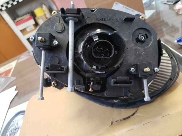 Headlight Headlamp Driver Side LH Left for 98-99 Ford Taurus