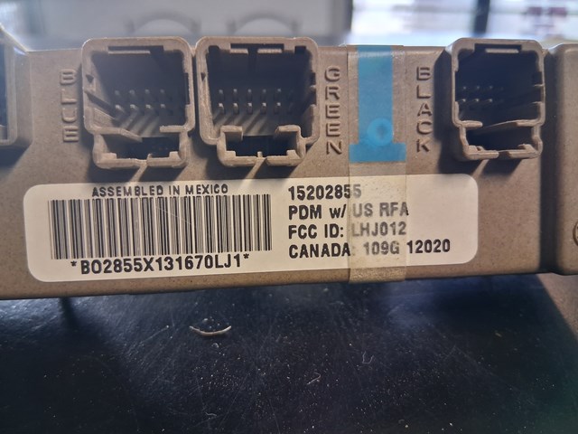 2003 Chevy Suburban 1500 Door Switch