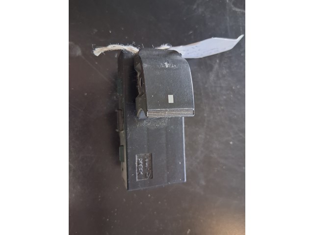 2011 GMC Sierra 1500 Door Switch