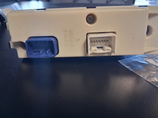 2006 Hummer H3 Door Switch