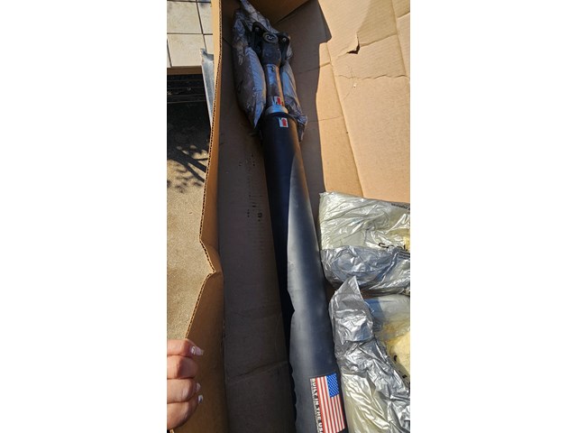 2004 Ford Ranger Rear Driveshaft