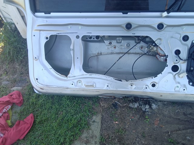 2006 Toyota 4Runner hatchback body part