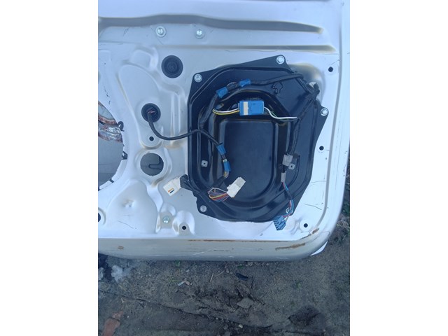 2006 Toyota 4Runner hatchback body part