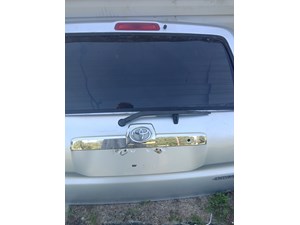 2006 Toyota 4Runner hatchback body part