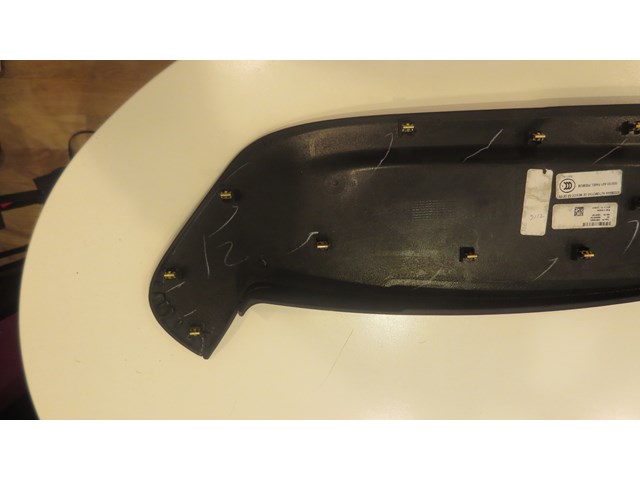 2017 Tesla Model S Center Console driver's side trim panel