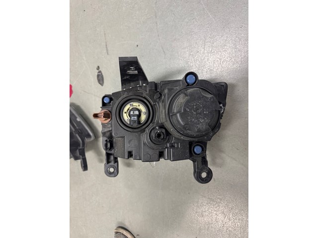 2014 Jeep Grand Cherokee Headlight