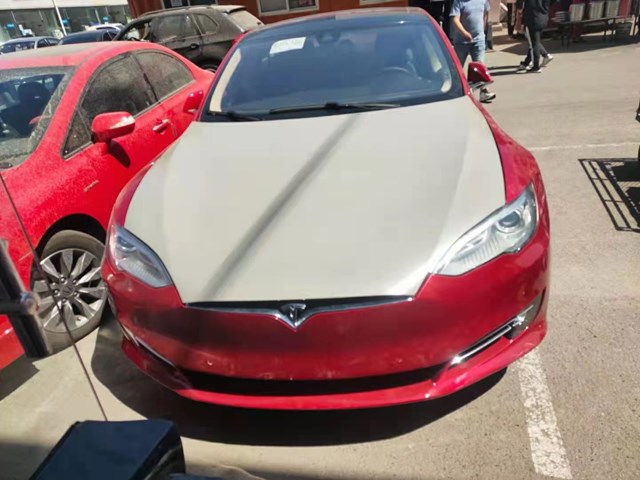 Tesla Model 3 Hood – Aftermarket / OEM Fitment – Fremont Pickup Only