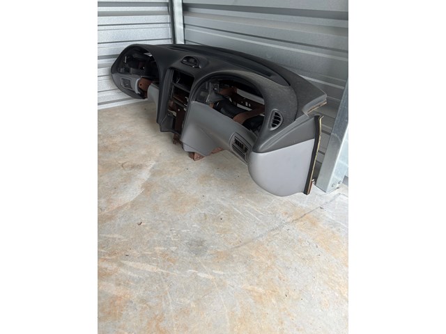 1995 Ford Mustang Dash