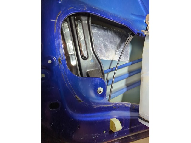 2016 Ford Fusion Driver Door