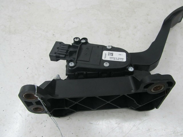 2007-2015 NISSAN XTERRA OEM LEFT FRONT GAS ACCELERATION PEDAL 